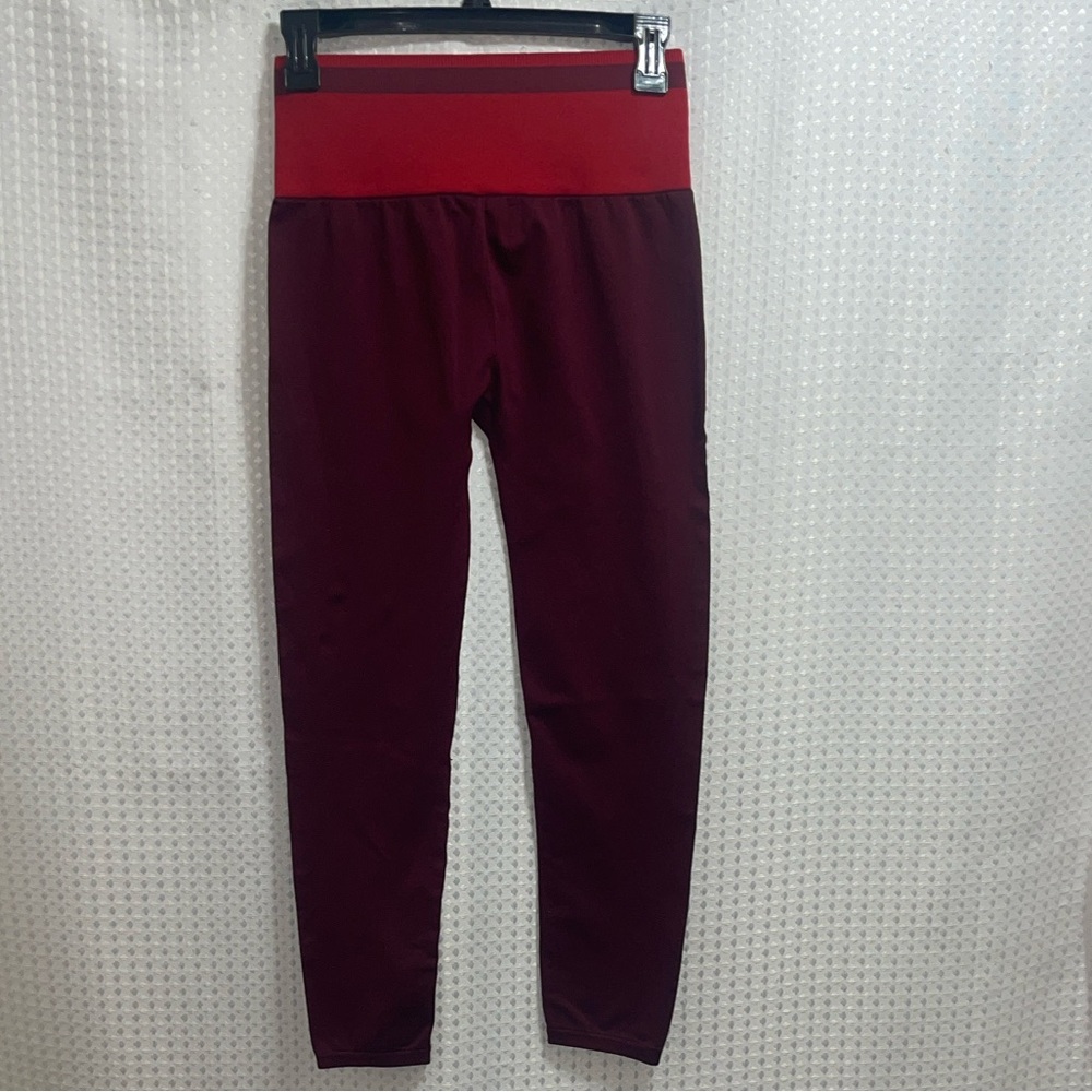 High-Waisted Seamless Stripe 7/8 Leggings Burgundy Red Colorblock Size S - Picture 5 of 6